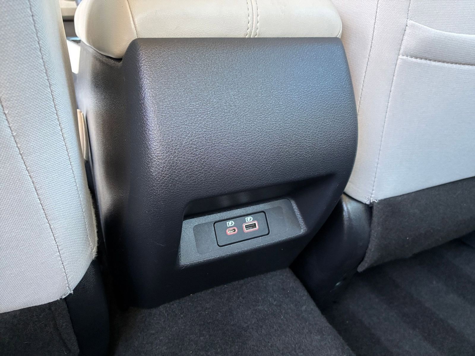 Used 2025 Nissan Altima 2.5 SV image 23