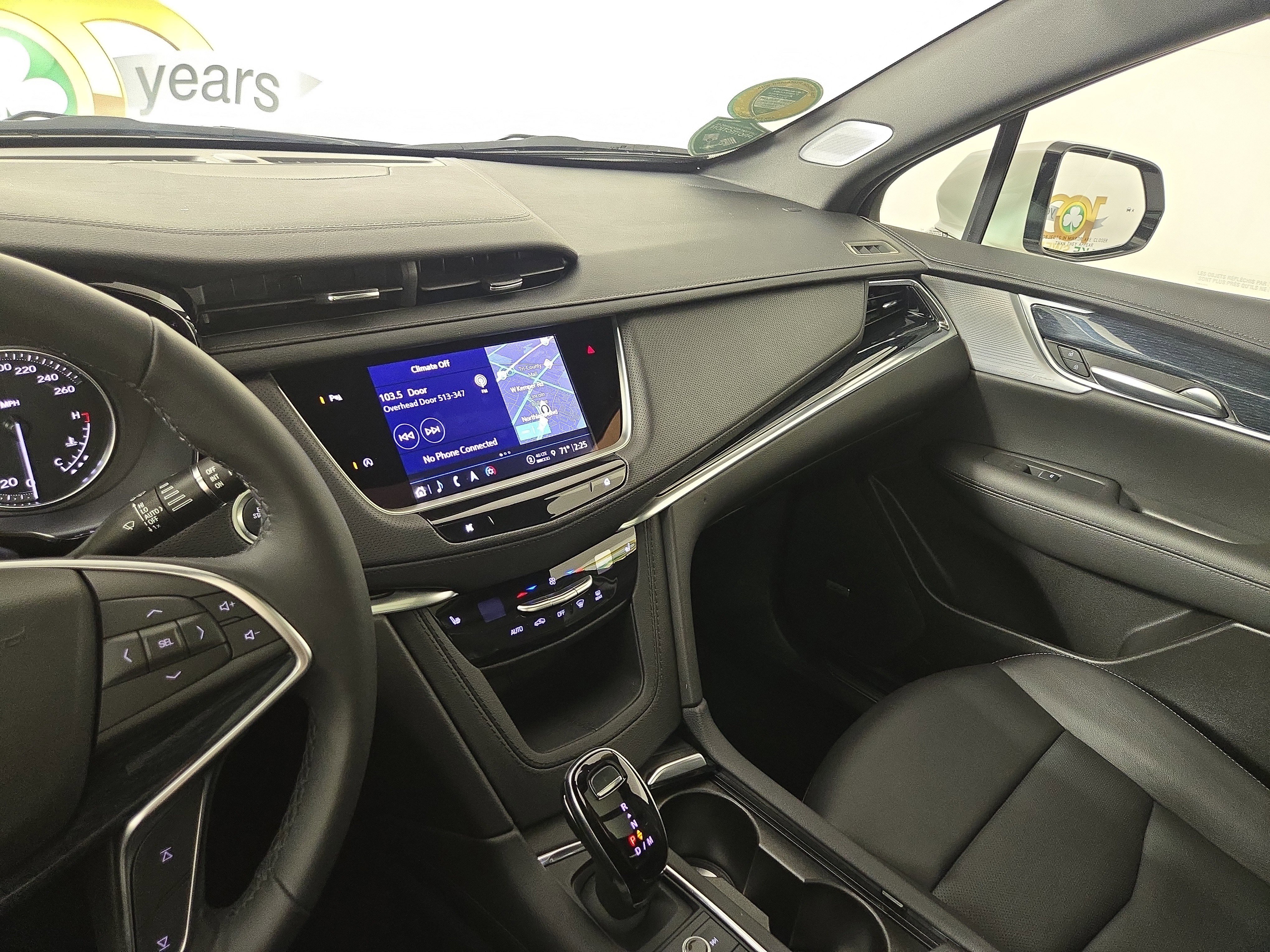 Used 2024 Cadillac XT5 Premium Luxury w/ LPO, Floor Liner Package AWD/4WD image 25