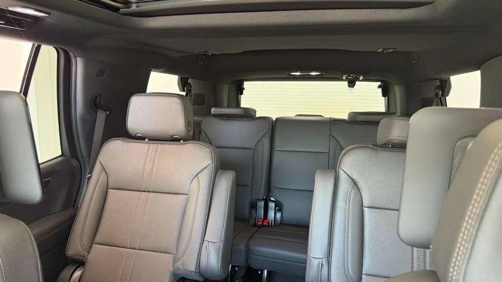New 2026 Chevrolet Tahoe High Country AWD/4WD image 39