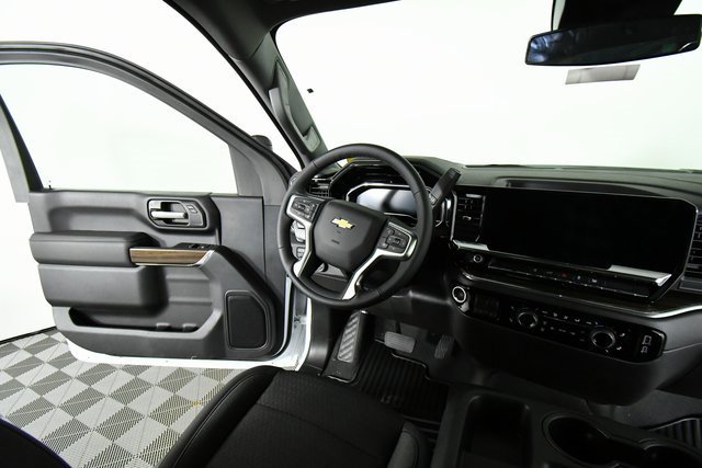 New 2025 Chevrolet Silverado 3500 LT w/ Convenience Package image 19