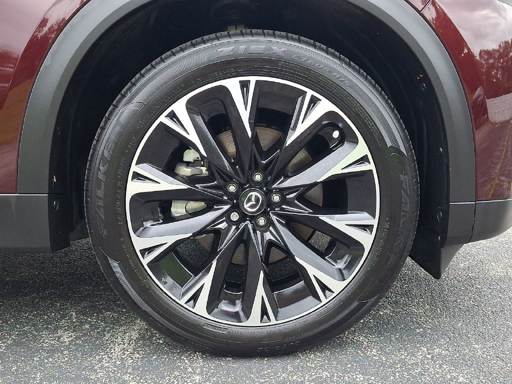 Used 2024 MAZDA CX-90 Plug-In Hybrid w/ Premium Plus AWD/4WD image 10