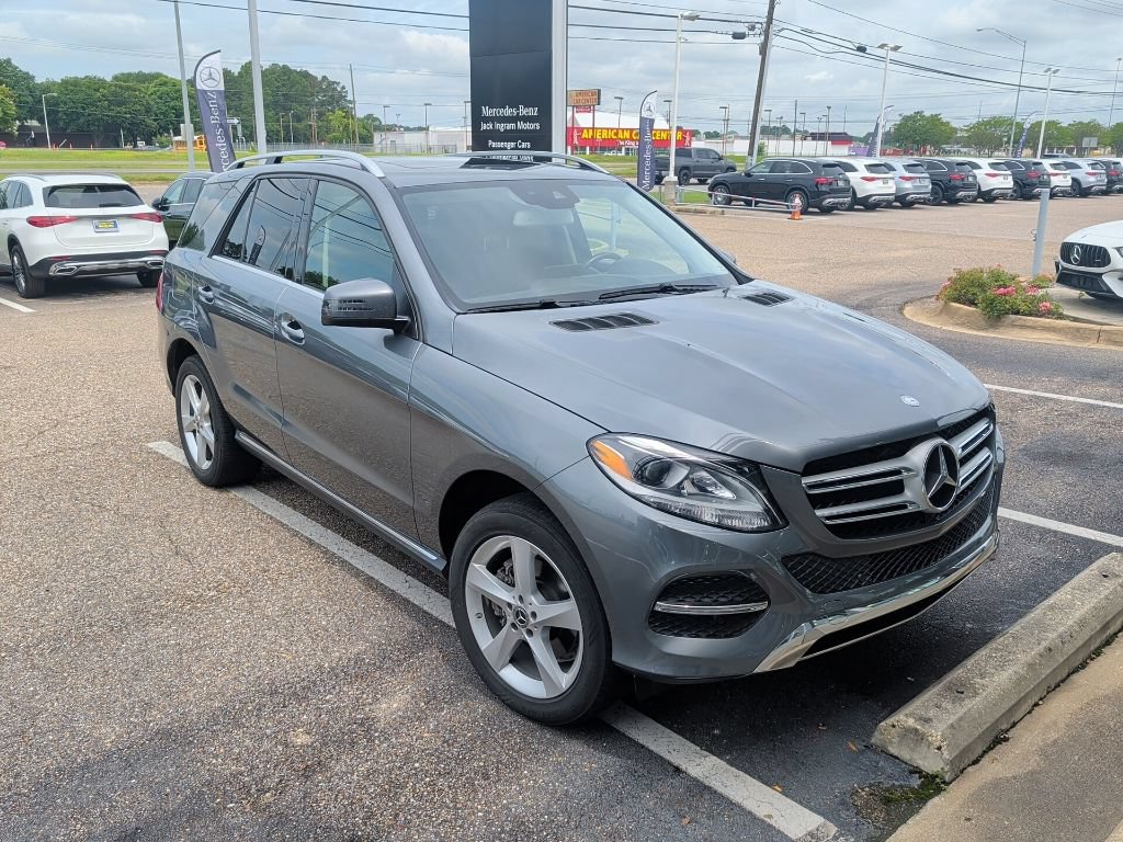 Used 2017 Mercedes-Benz GLE 350 image 2