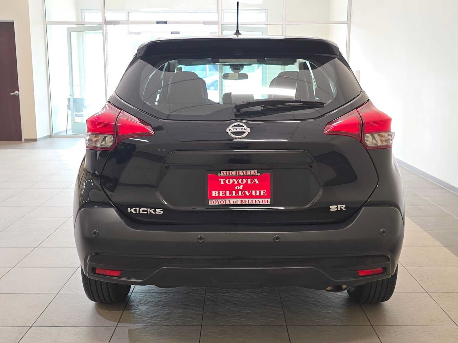 Used 2020 Nissan Kicks SR FWD image 5