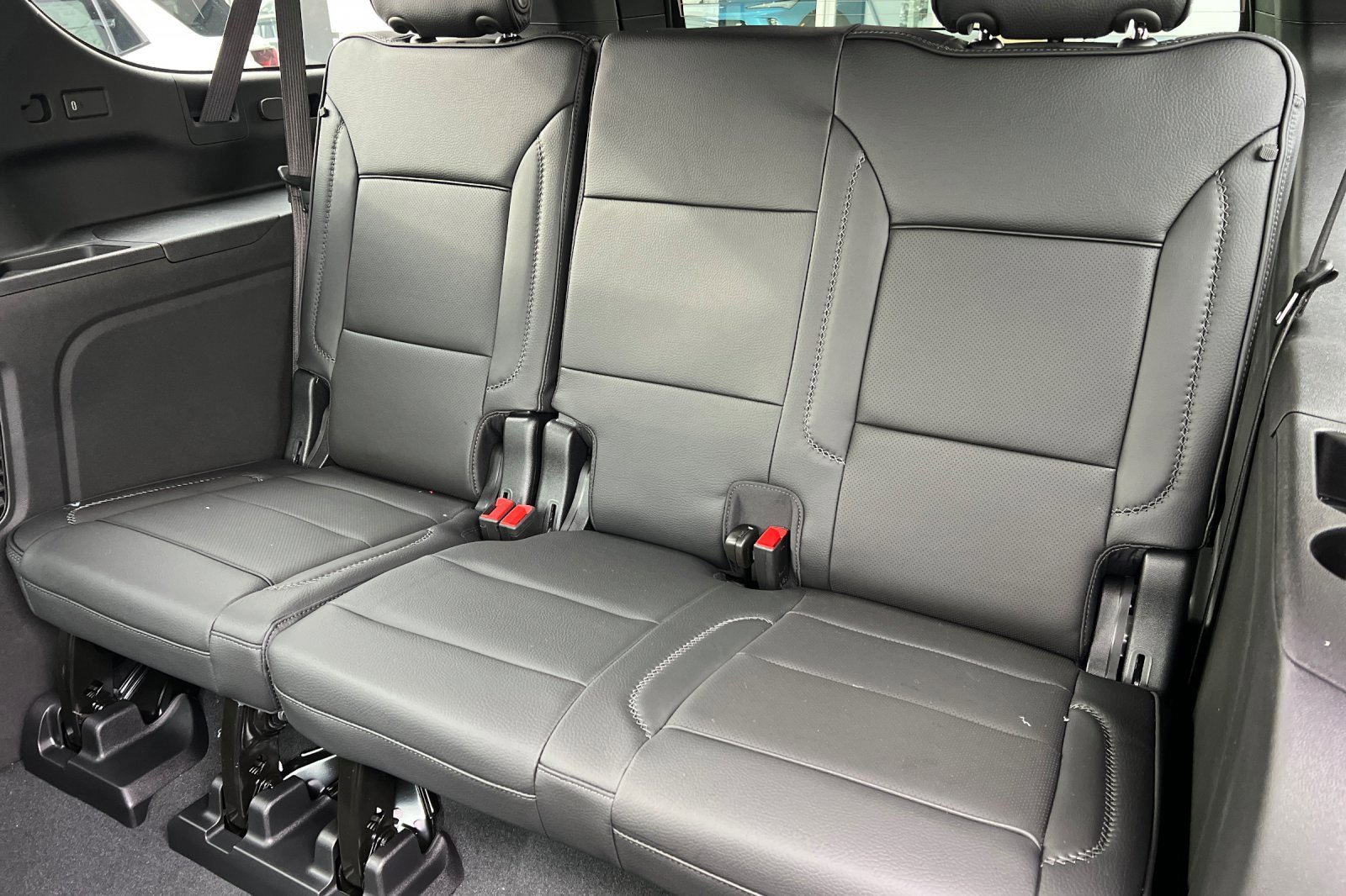 New 2026 GMC Yukon XL Denali image 14