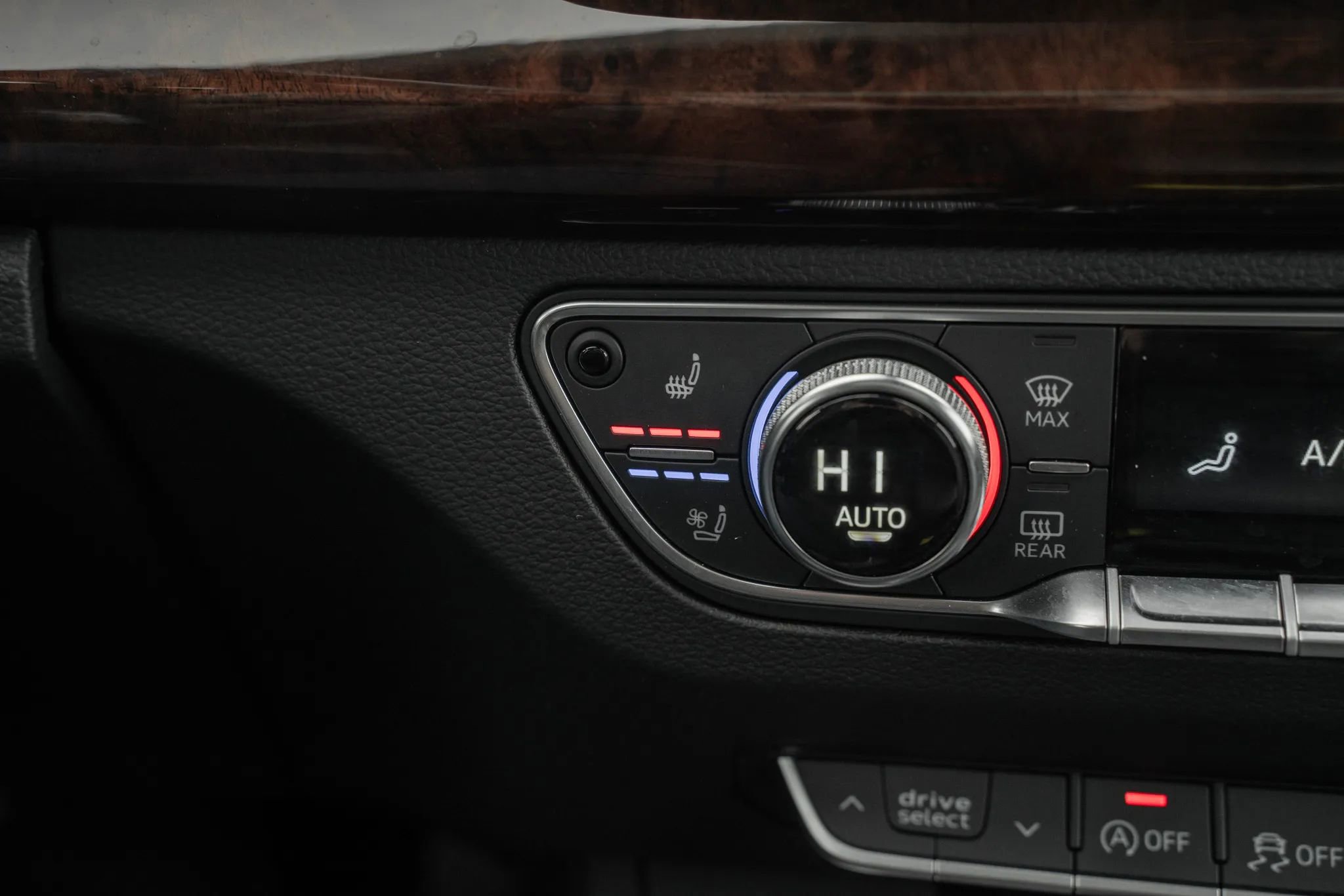 Used 2018 Audi Q5 2.0T Premium Plus image 30