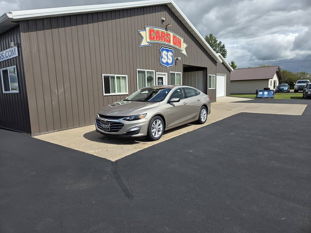 Used 2023 Chevrolet Malibu LT FWD image 2