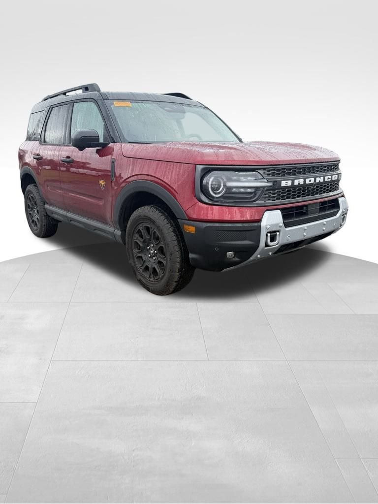Used 2025 Ford Bronco Sport Badlands image 9