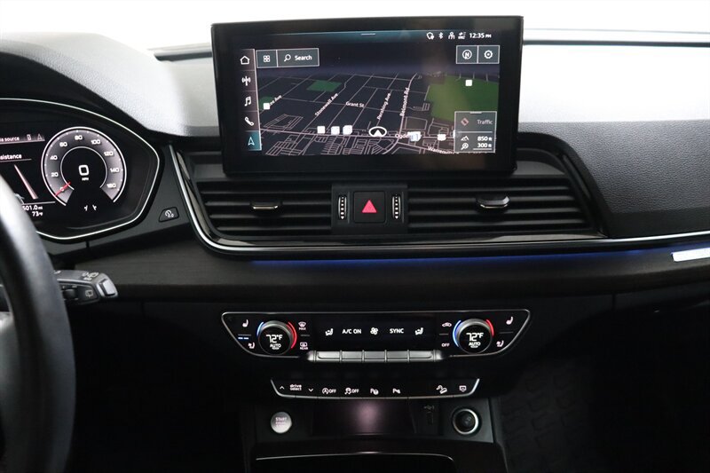 Used 2022 Audi Q5 2.0T Prestige AWD/4WD image 18