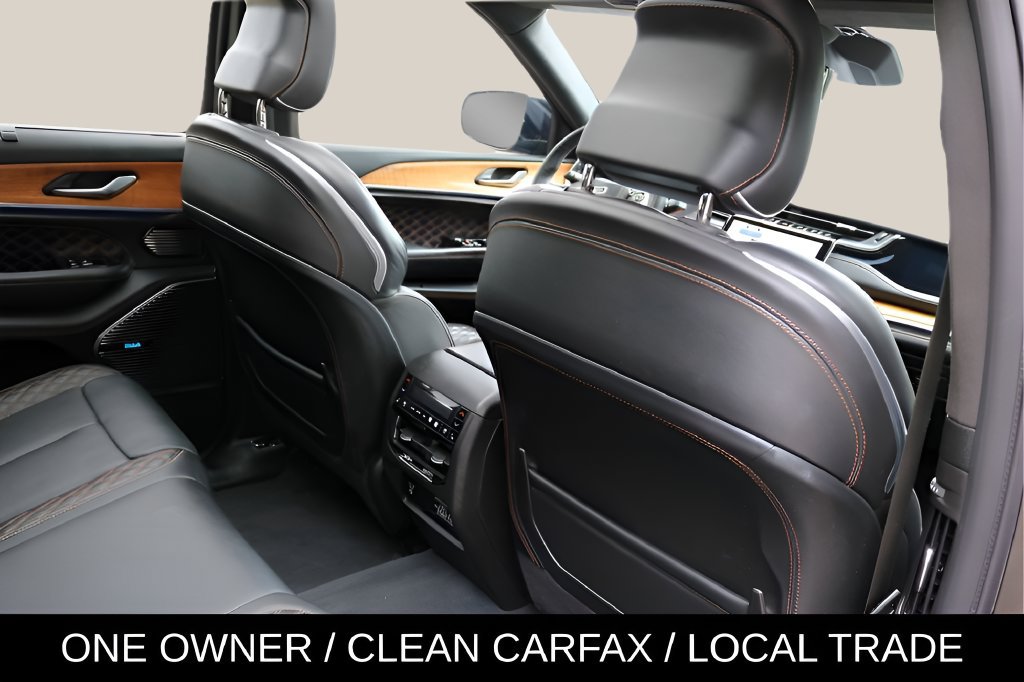 Used 2023 Jeep Grand Cherokee Summit AWD/4WD image 73