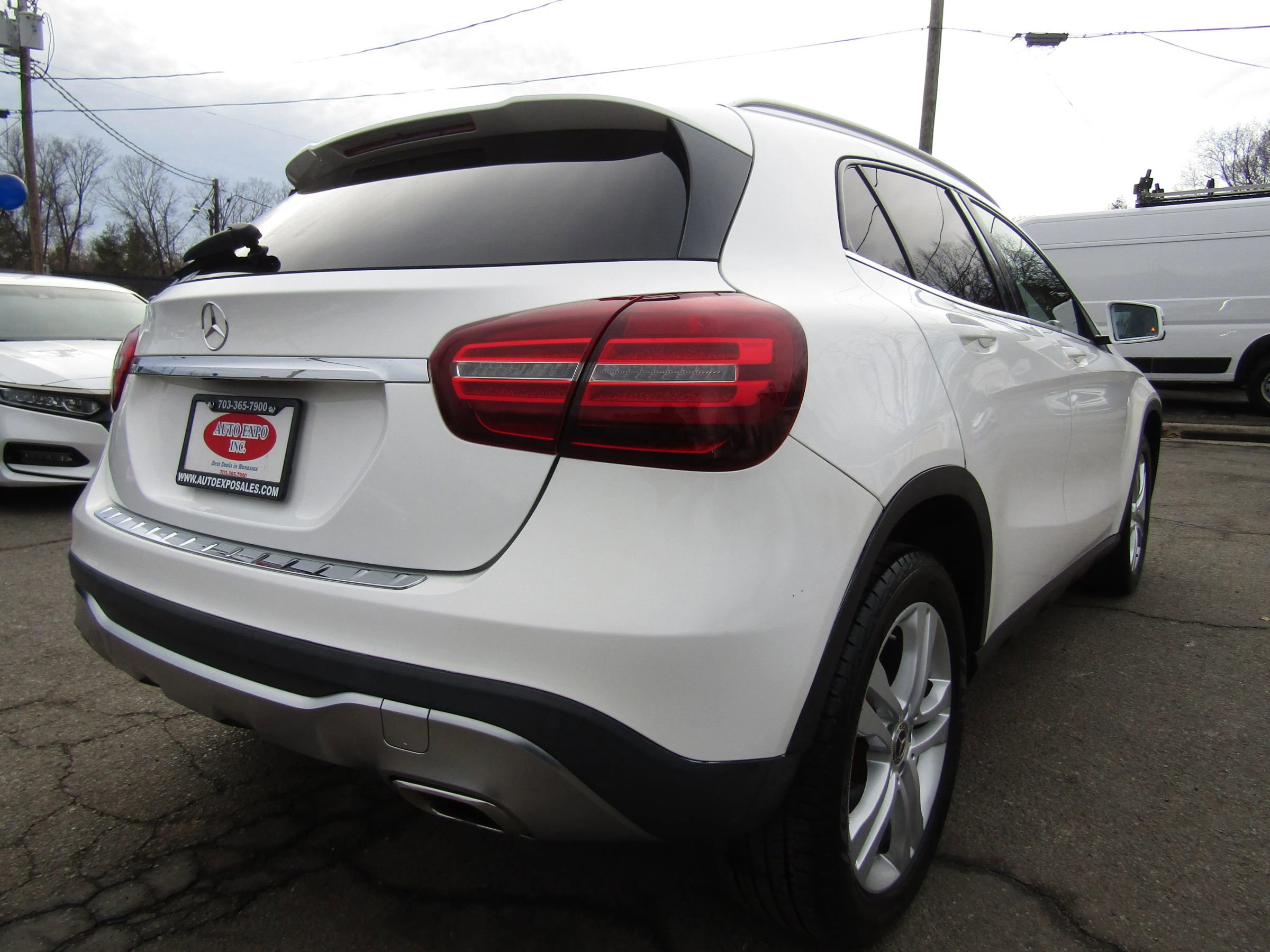 Used 2020 Mercedes-Benz GLA 250 4MATIC w/ Premium Package image 7
