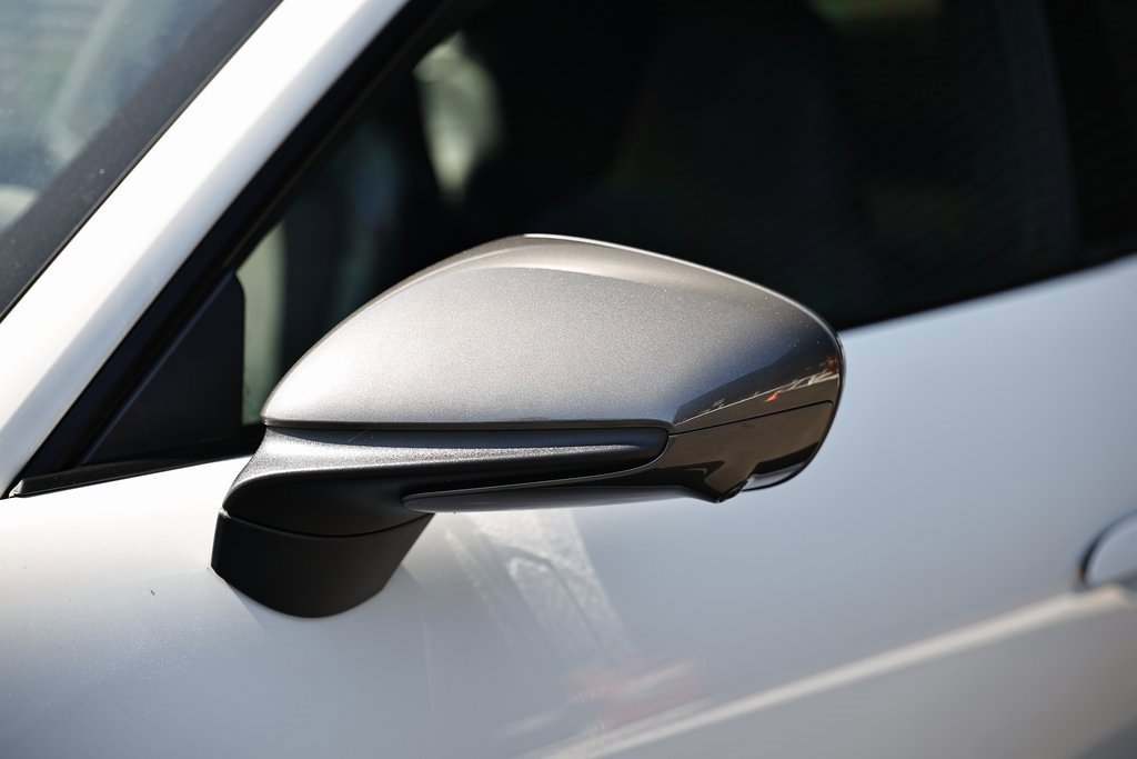 Used 2024 Porsche 911 Carrera T image 17