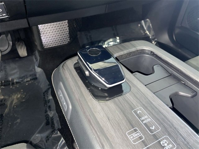 Certified 2024 Nissan Ariya FWD image 31