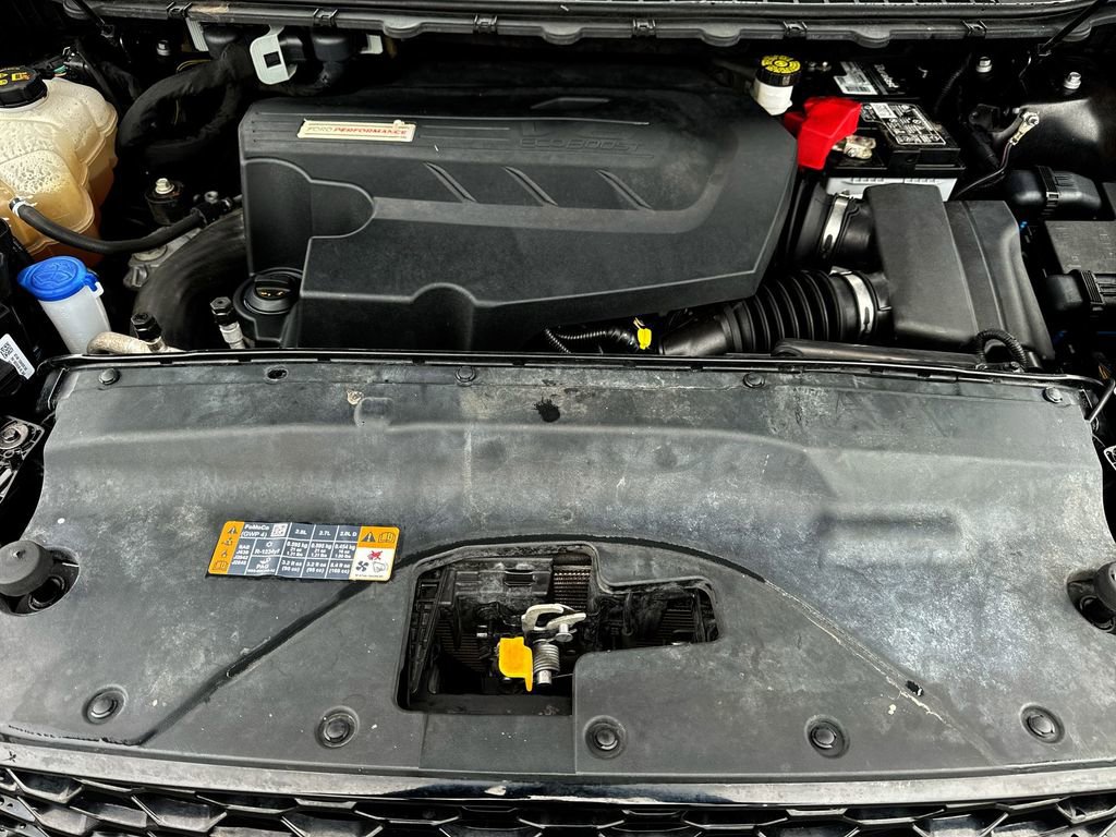 Used 2020 Ford Edge ST w/ Equipment Group 401A AWD/4WD image 26