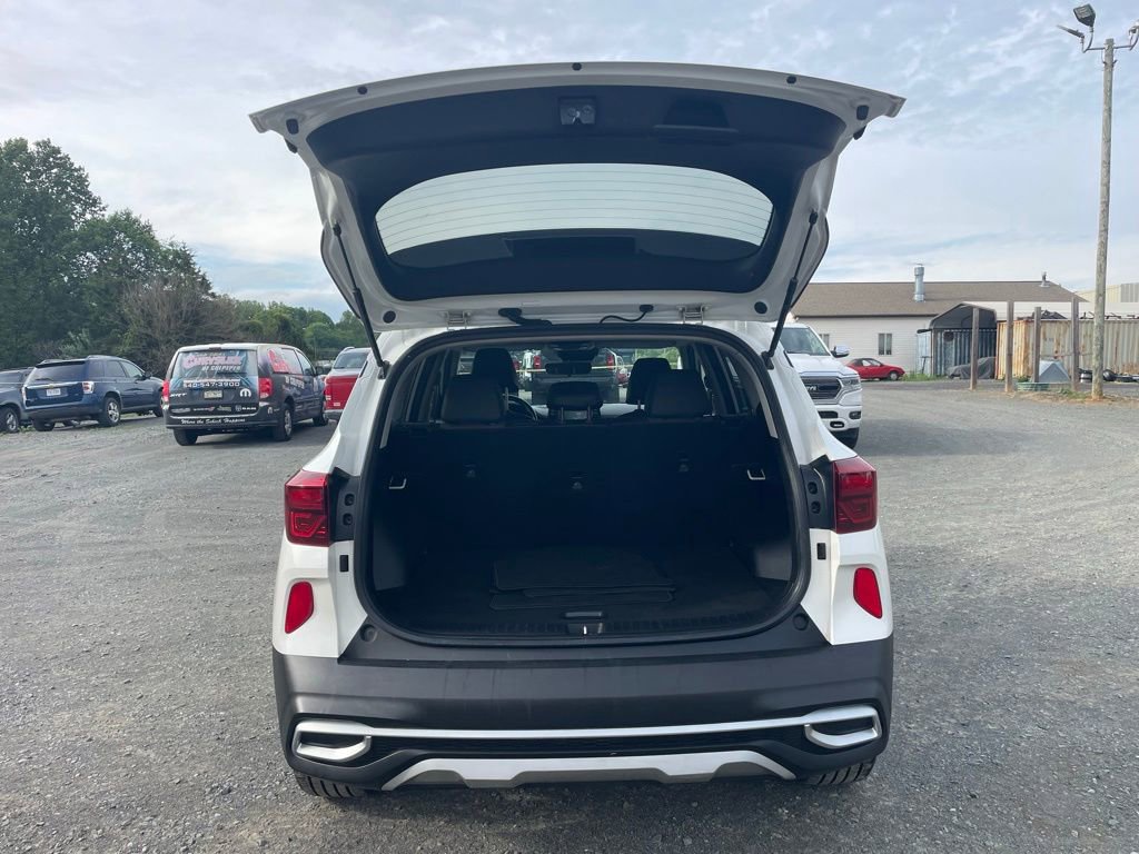 Used 2021 Kia Seltos S AWD/4WD image 8