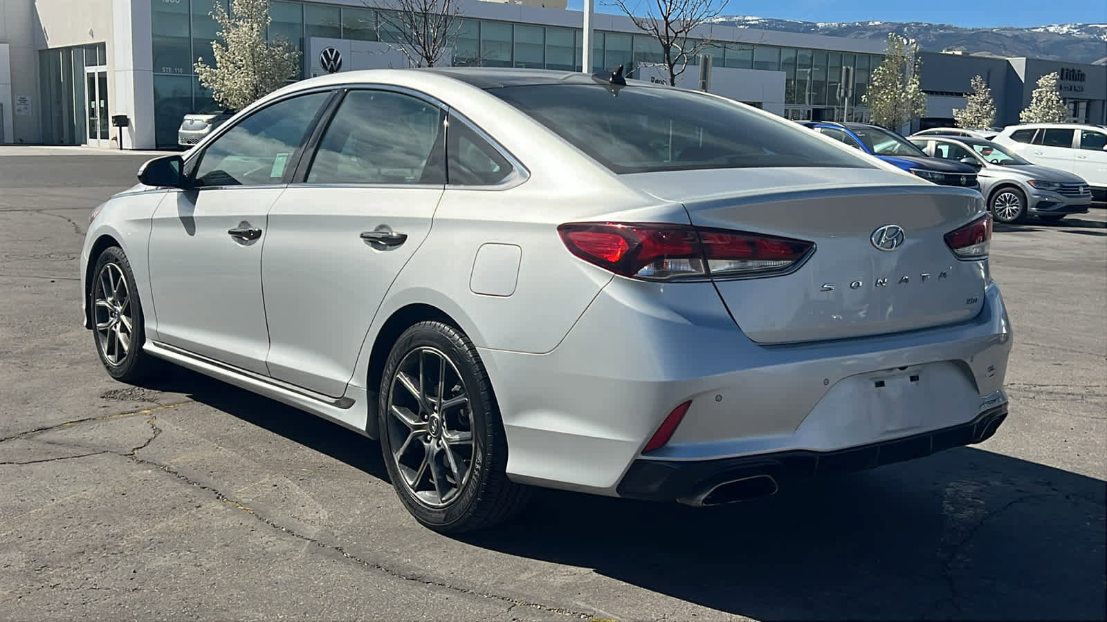 Used 2019 Hyundai Sonata Limited w/ Cargo Package image 7