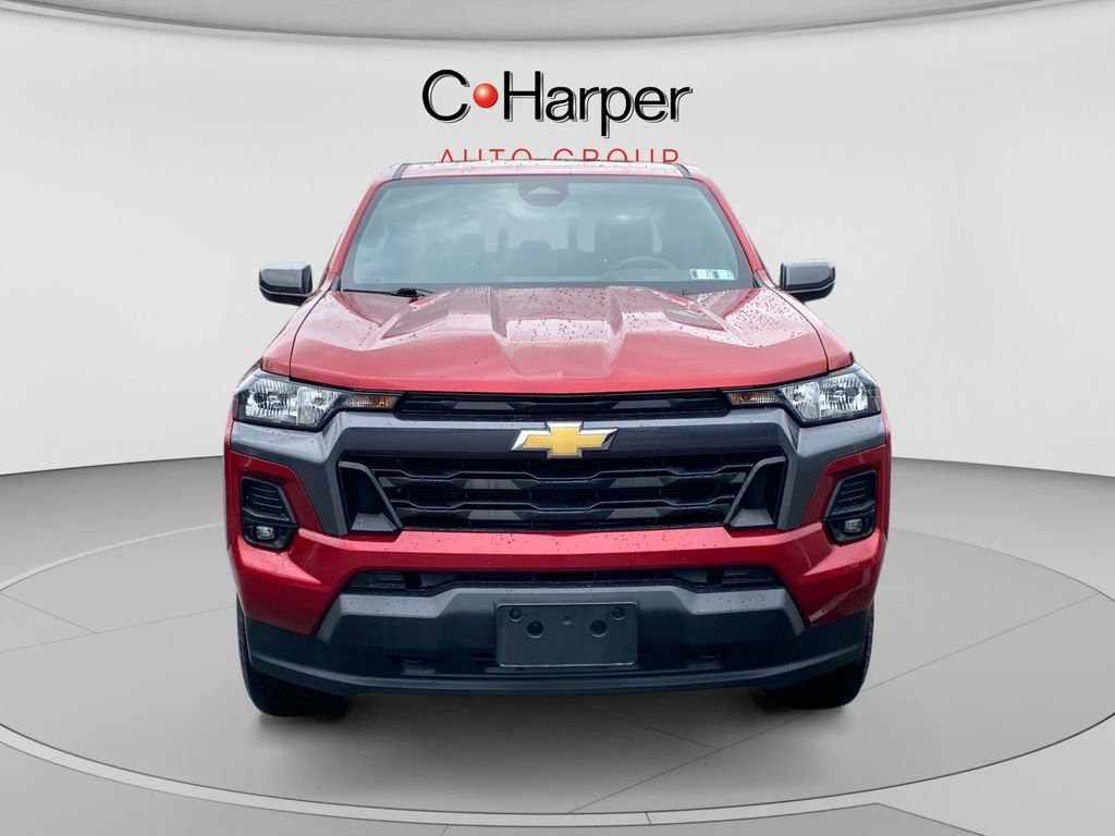 Used 2023 Chevrolet Colorado LT w/ LT Convenience Package II AWD/4WD image 8