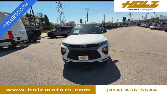Certified 2022 Chevrolet TrailBlazer RS AWD/4WD image 3
