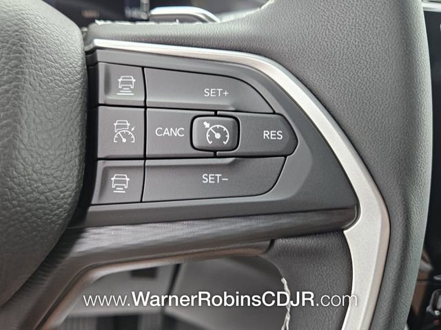 New 2025 Jeep Grand Cherokee L Laredo w/ Luxury Tech Group I AWD/4WD image 28