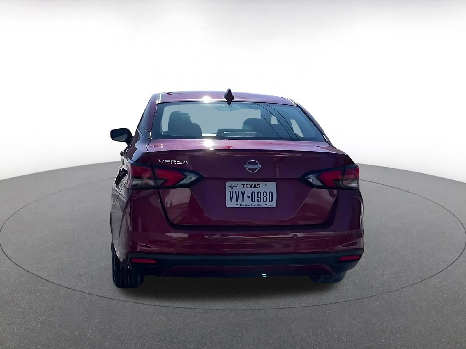 Used 2025 Nissan Versa SV image 11