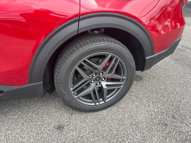New 2026 Ford Explorer ST-Line RWD image 5
