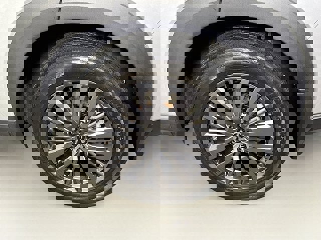 Certified 2023 Nissan Pathfinder SL w/ SL Premium Package image 28