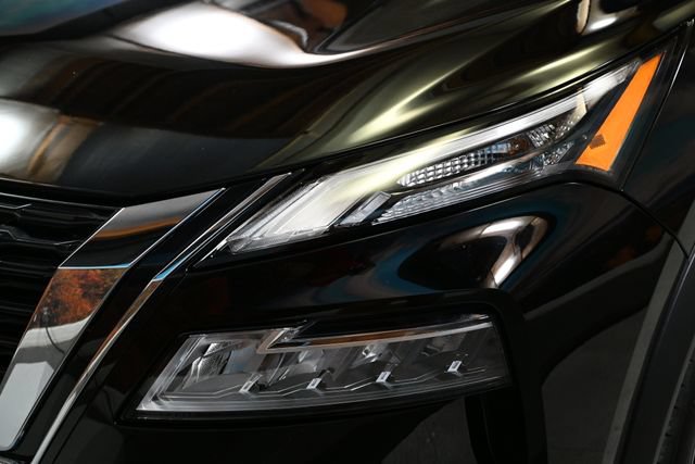 Used 2023 Nissan Rogue SL w/ SL Premium Package AWD/4WD image 13