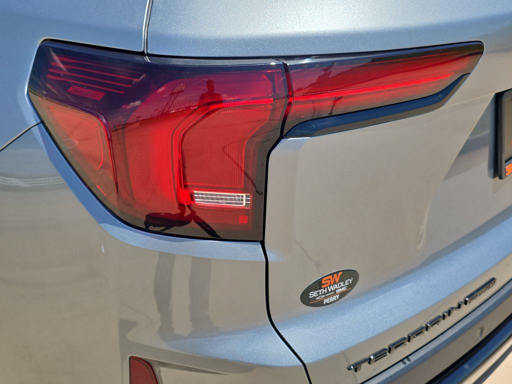 New 2026 GMC Terrain Elevation w/ Elevation Premium Package AWD/4WD image 34