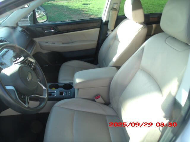Used 2018 Subaru Outback 2.5i Limited image 26