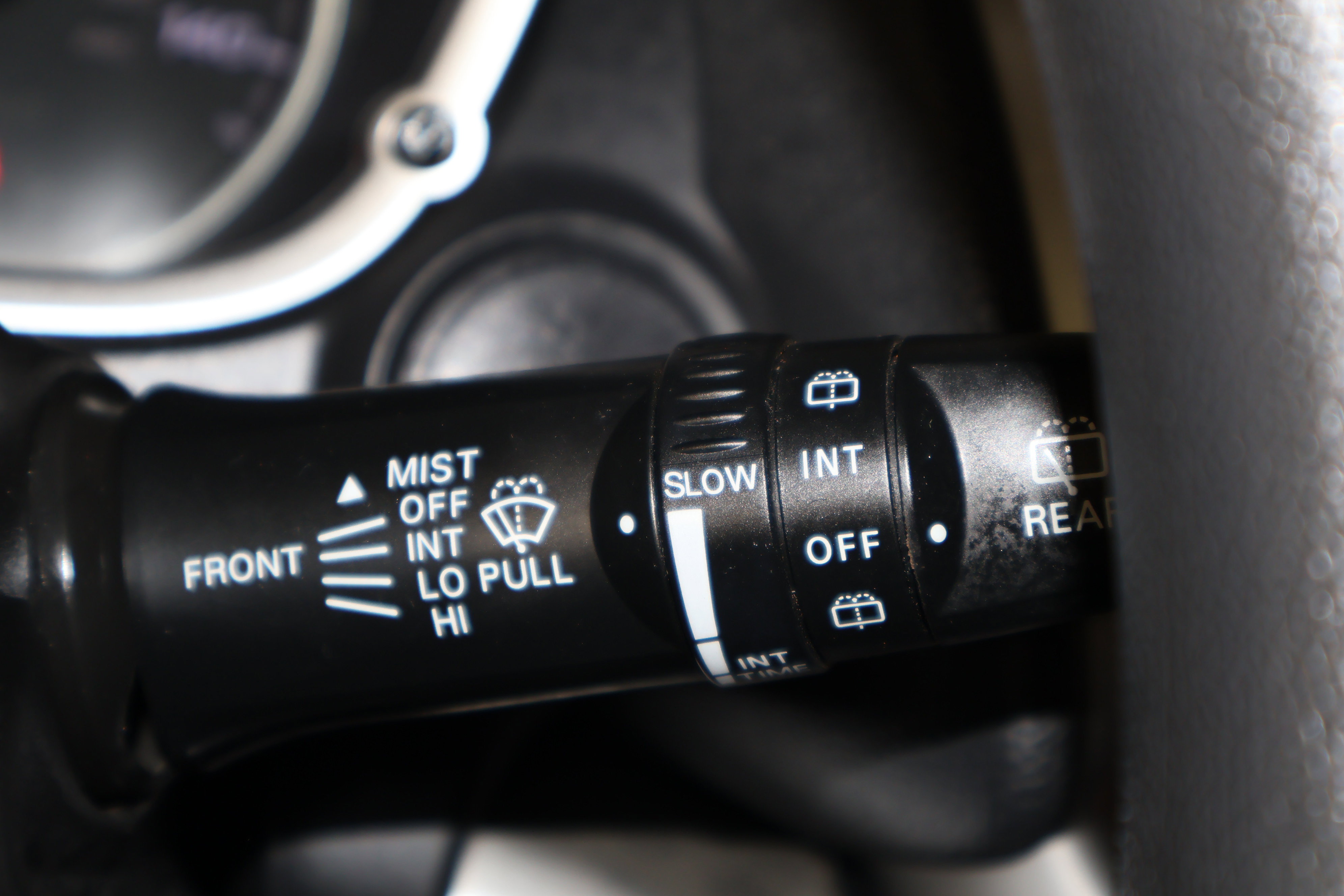 Used 2018 Mitsubishi Eclipse Cross LE image 23