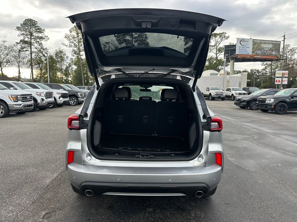 Used 2023 Ford Escape ST-Line w/ Tech Pack #1 image 37