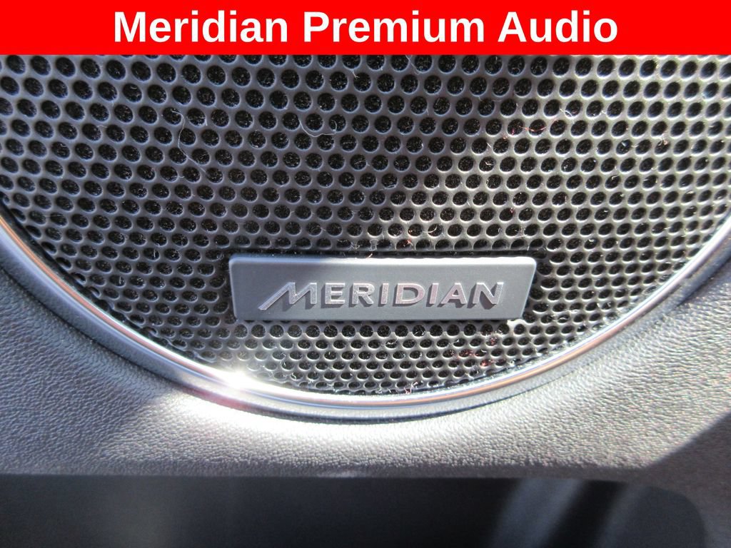 Used 2025 Land Rover Discovery Sport Dynamic SE AWD/4WD image 20