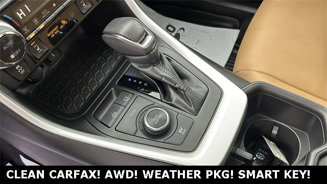 Used 2022 Toyota RAV4 XLE Premium image 19