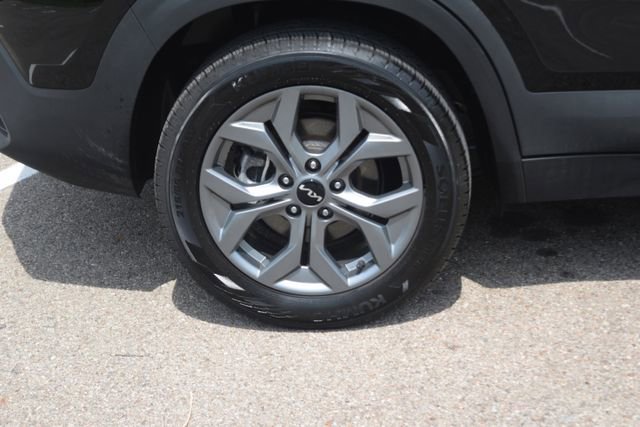 Used 2025 Kia Seltos LX AWD/4WD image 27