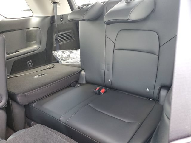 New 2026 Nissan Pathfinder SL w/ SL Premium Package AWD/4WD image 17