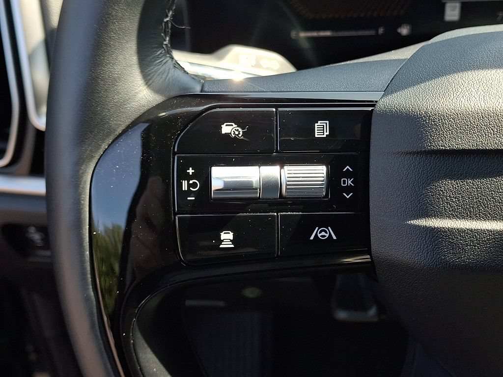 Certified 2026 Kia Sorento S w/ S Panoramic Sunroof Package AWD/4WD image 23