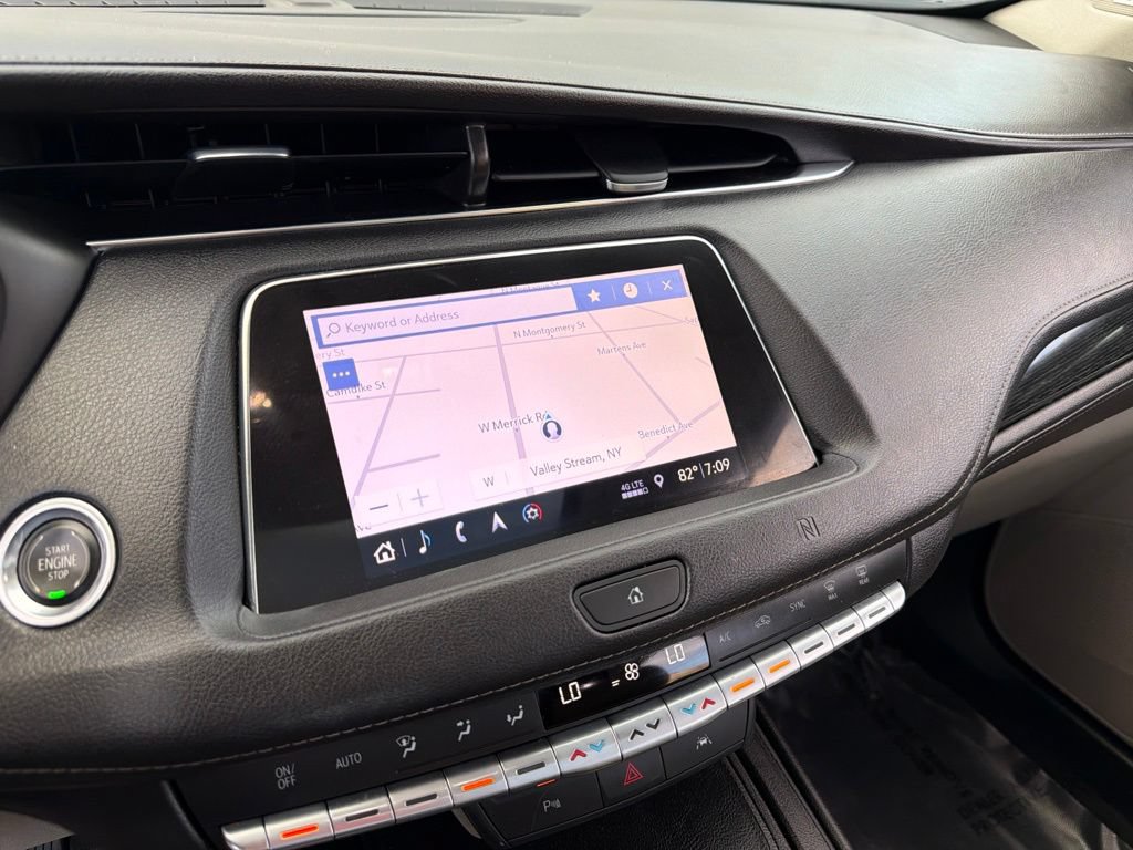 Used 2019 Cadillac XT4 Premium Luxury w/ Technology Package AWD/4WD image 23