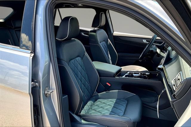 New 2026 Volkswagen Atlas Cross Sport SEL Premium R-Line AWD/4WD image 31
