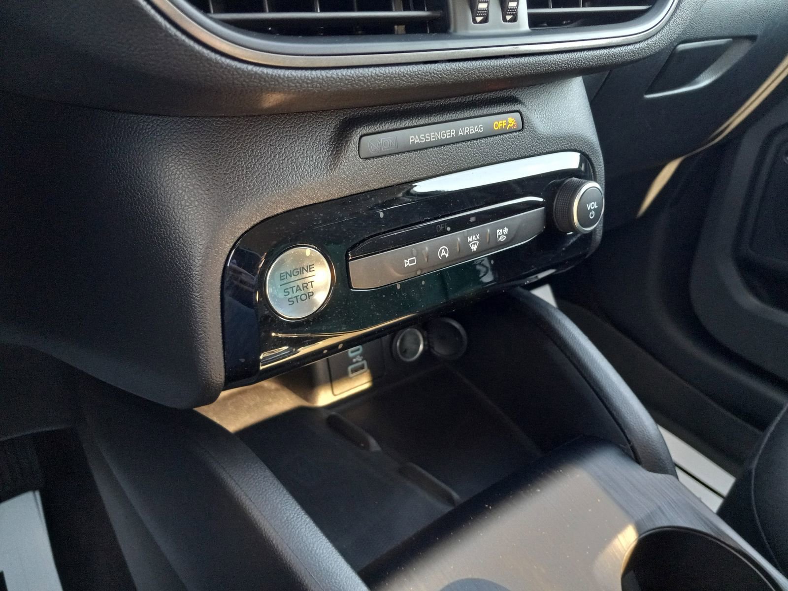 Used 2023 Ford Escape Active w/ Tech Pack #2 image 19