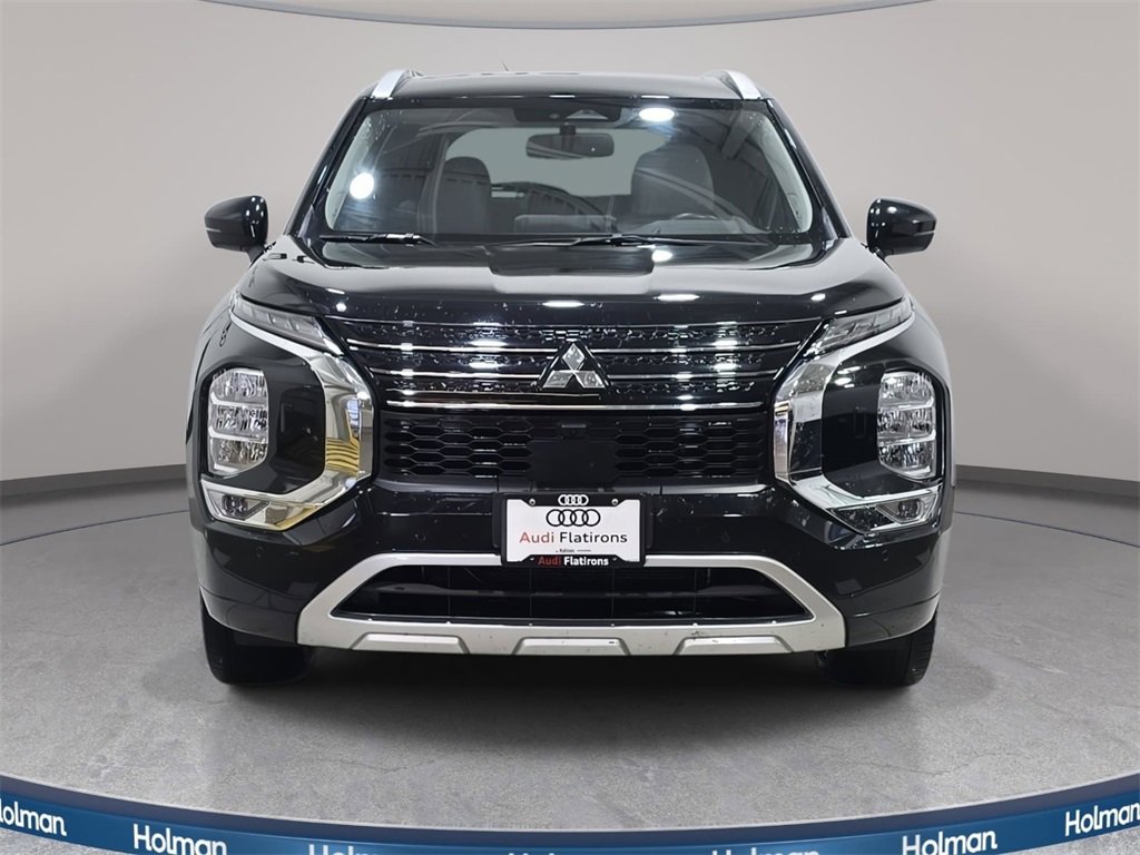 Used 2024 Mitsubishi Outlander SEL image 3