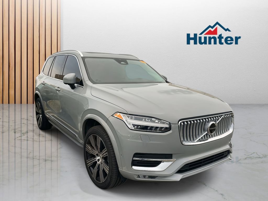 Used 2025 Volvo XC90 B6 Ultra w/ Protection Package Premier