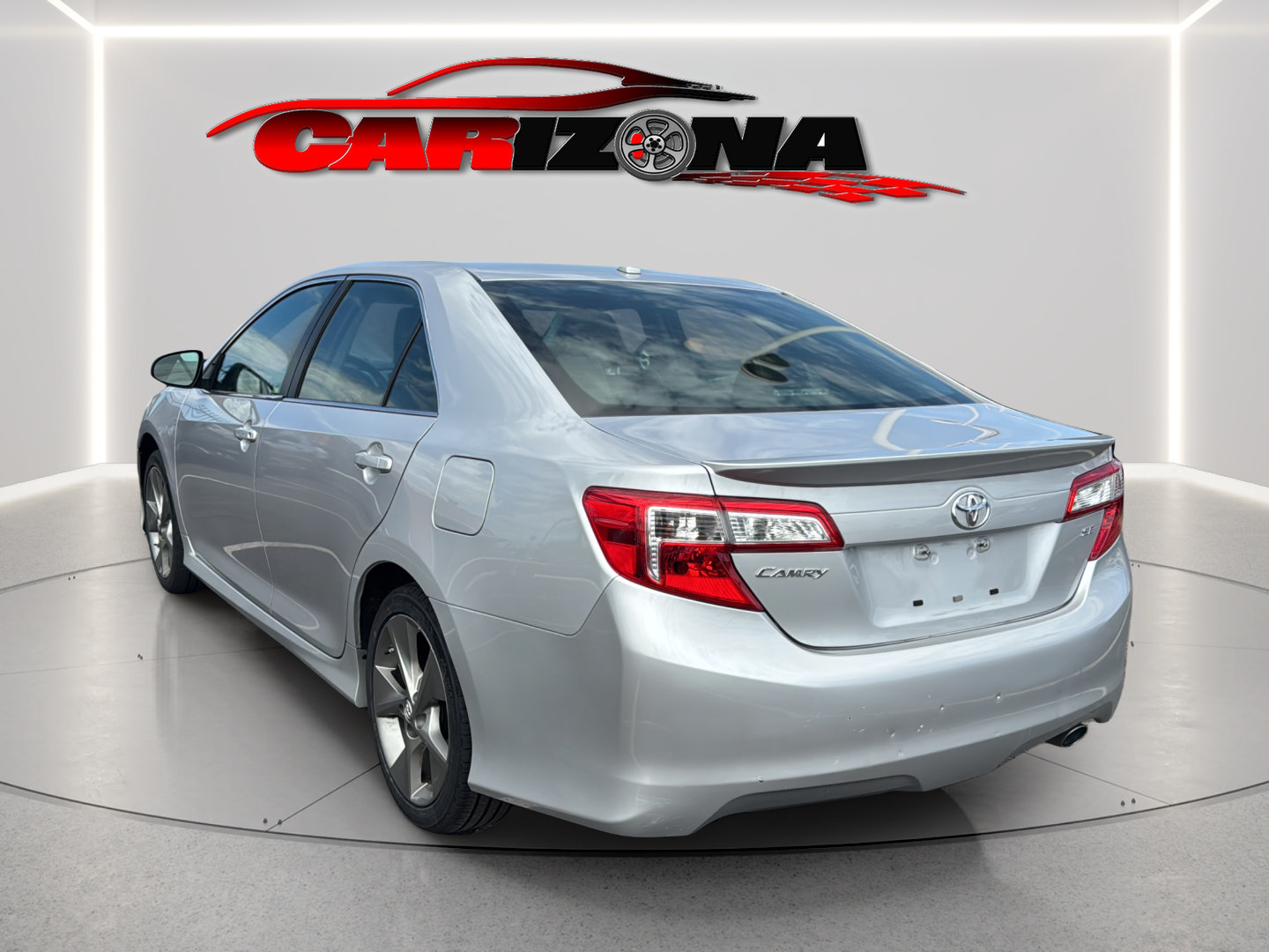 Used 2014 Toyota Camry SE FWD image 8