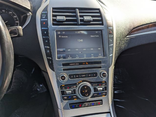 Used 2020 Lincoln MKZ Reserve w/ Elements Package FWD image 23