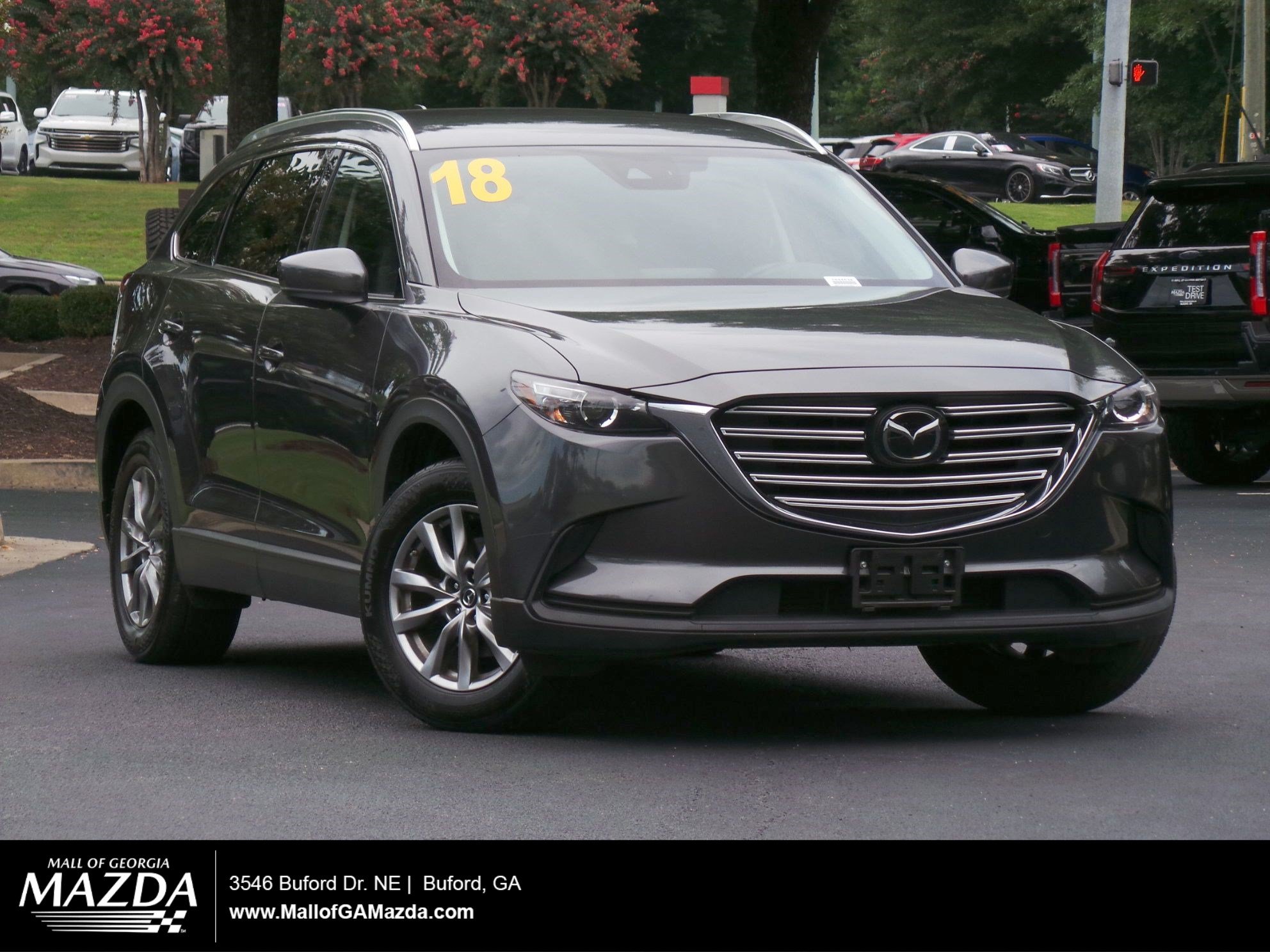 Used 2018 MAZDA CX-9 Touring FWD image 1
