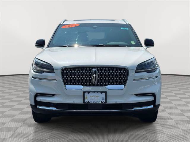 Used 2023 Lincoln Aviator Reserve w/ Elements Package Plus AWD/4WD image 2