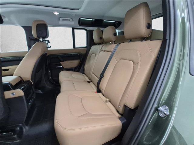 New 2026 Land Rover Defender 110 S AWD/4WD image 16