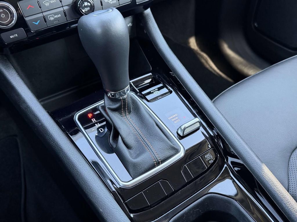 Used 2022 Jeep Compass Limited image 6