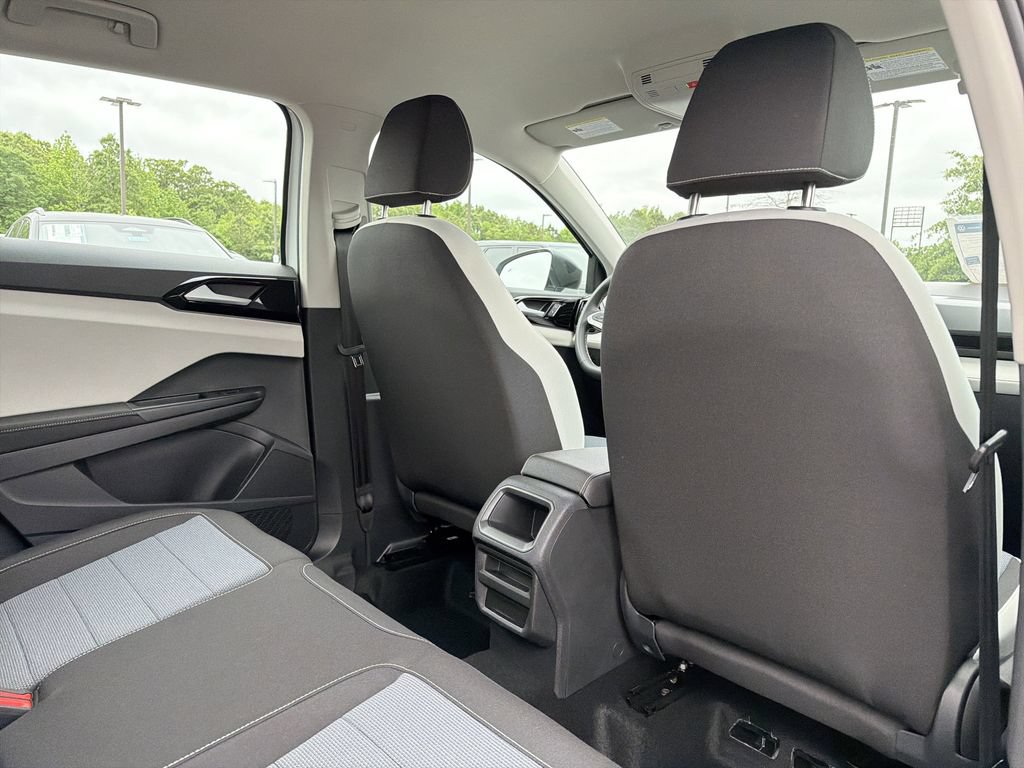 New 2026 Volkswagen Taos S FWD image 16