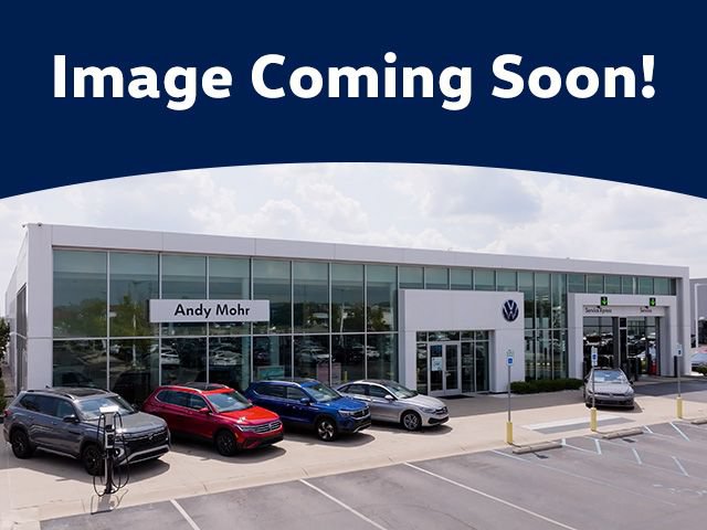 Used 2024 Volkswagen Tiguan SE AWD/4WD image 1