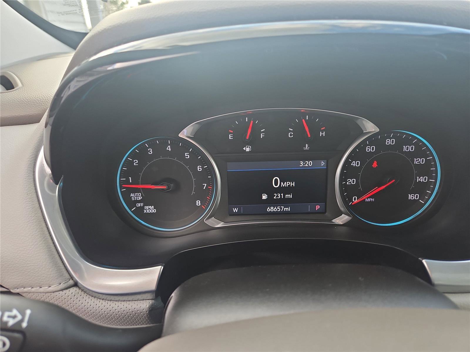 Used 2021 Chevrolet Traverse Premier image 9