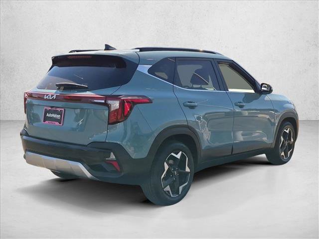 Used 2024 Kia Seltos EX FWD image 8